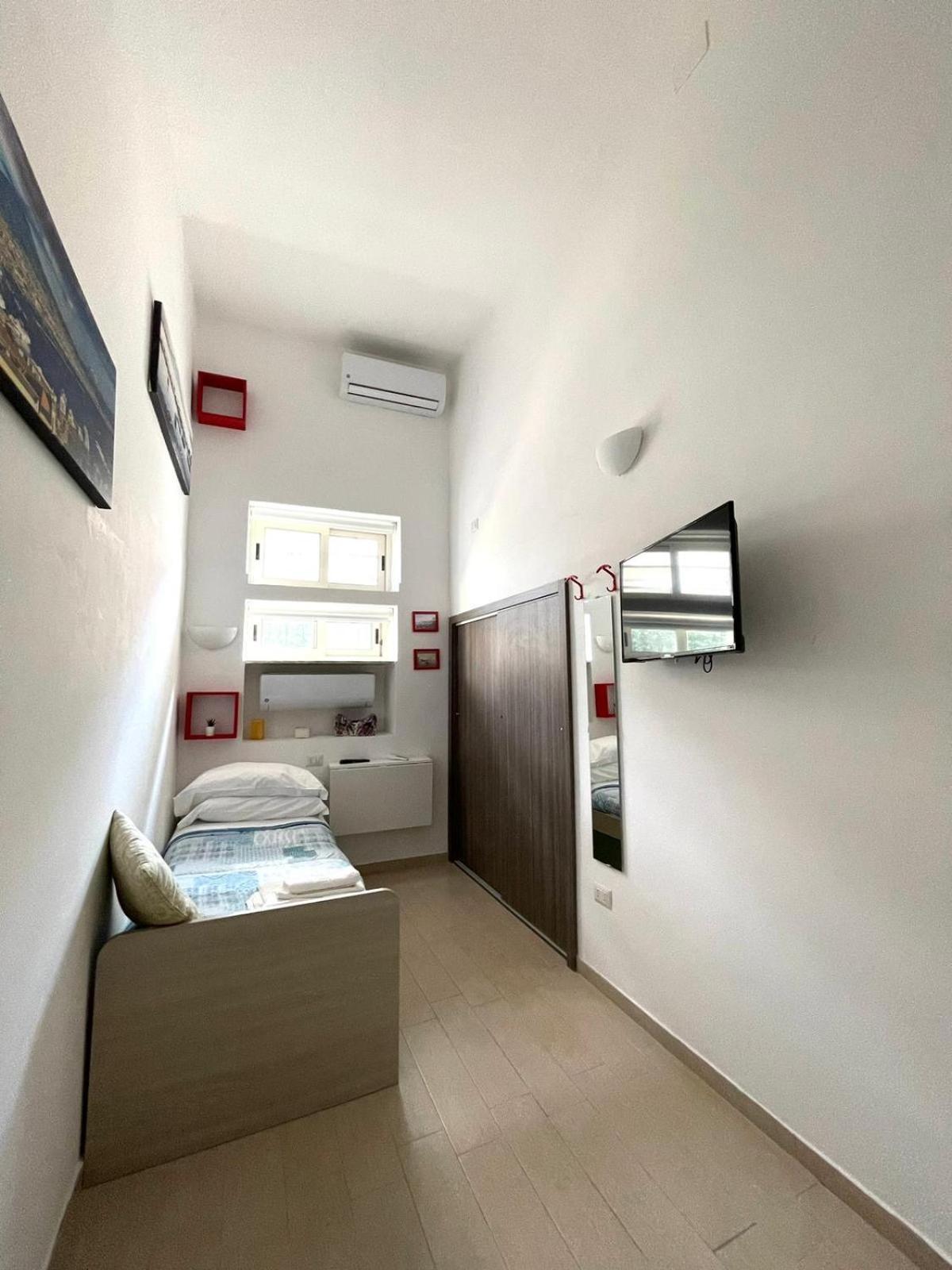 Ginevra'S Apartment Naples Exterior photo