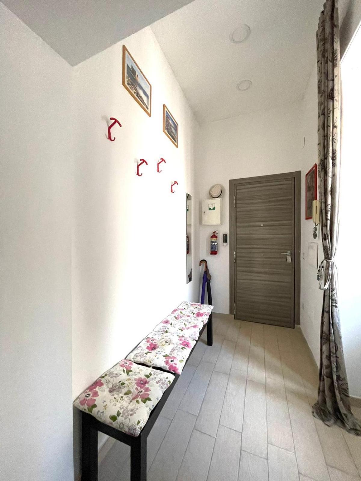 Ginevra'S Apartment Naples Exterior photo